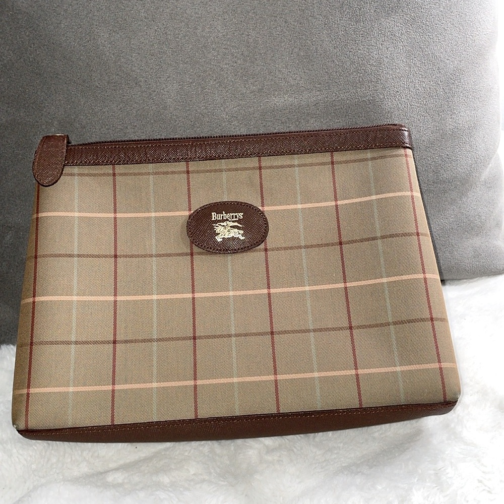 VINTAGE Burberrys Checked Pouch 10.8” WX 9” H